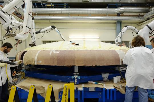 NASA调整猎户座再入方案应对热盾异常，阿尔忒弥斯II发射时间表延后