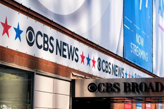 CBS新闻称ICE警官枪击案后“腹部内出血”引发编辑部内部质疑