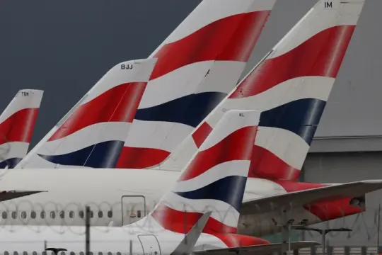 欧洲最大航空公司称伊朗战争推升燃油成本 机票价格面临上行压力