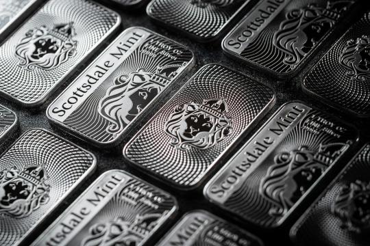 银价波动性升至50区间高位，年末比特币波动收敛、交易趋于观望