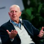 高盛CEO所罗门称对Anthropic“Mythos”模型能力保持高度警觉，并与其合作强化网络安全