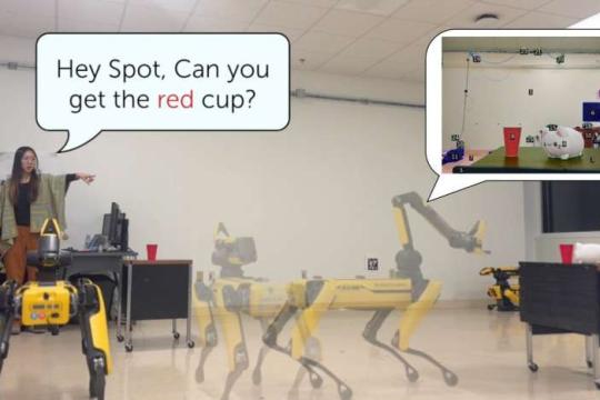 借鉴犬类取物能力：机器人以89%成功率锁定目标物体