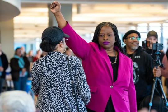 专家警示特朗普政府使用AI图像模糊真相边界