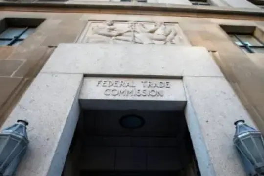 美国联邦贸易委员会主席警告苹果公司其新闻聚合平台的新闻选择