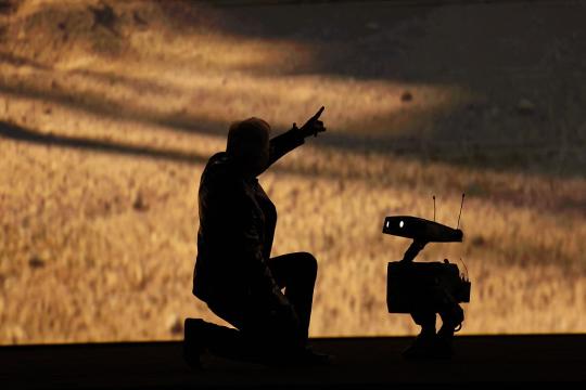 CES 2026聚焦人工智能：英伟达新架构亮相，AMD推AI PC芯片，雷蛇发布概念产品