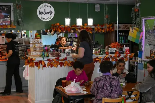 想在社交媒体上抨击小企业？请三思