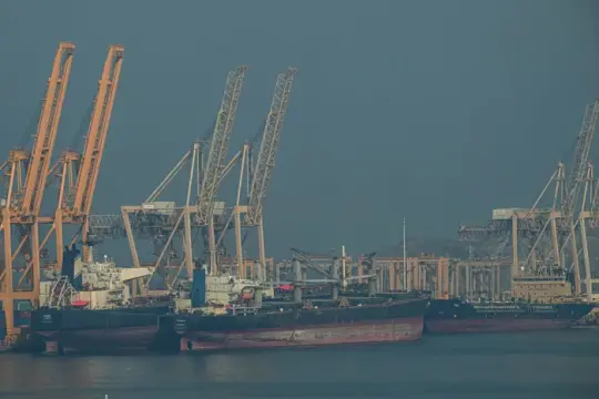 阿联酋宣布退出欧佩克，组织凝聚力面临考验