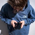 多国推进限制未成年人使用社交媒体立法