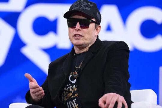 马斯克旗下SpaceX、特斯拉与xAI据称探讨潜在合并方案