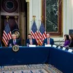 美国科技公司在白宫承诺承担数据中心新增供电成本