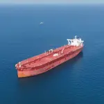 伊朗拟对过境油轮收费200万美元，霍尔木兹海峡通行成本或长期上升