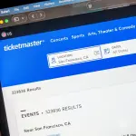 文件显示Ticketmaster取消订单处理费后在部分场馆上调其他收费以弥补收入