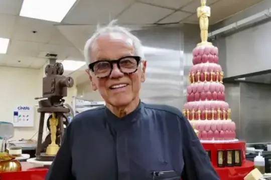 沃尔夫冈·帕克在奥斯卡后为1700位明星提供餐饮，他表示真正的挑战不是食物