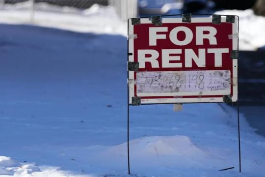 美国“先租后付”租金分期服务兴起 引发成本与风险争议