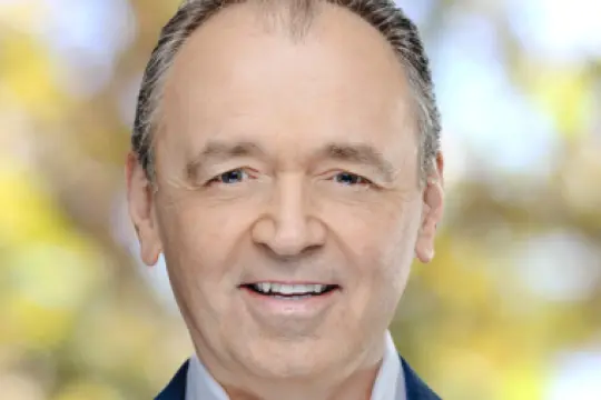 迪士尼任命托马斯·马兹鲁姆为新体验部门负责人