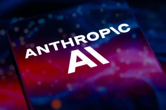 与五角大楼争端发酵之际，Anthropic旗下Claude登顶应用商店
