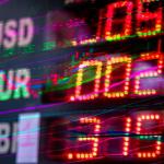 英镑兑美元短暂突破2025年高点后回落 技术信号指向阶段性偏空