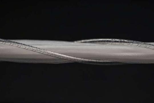 电流体纤维人工肌肉：为静音机器人与可穿戴系统铺路