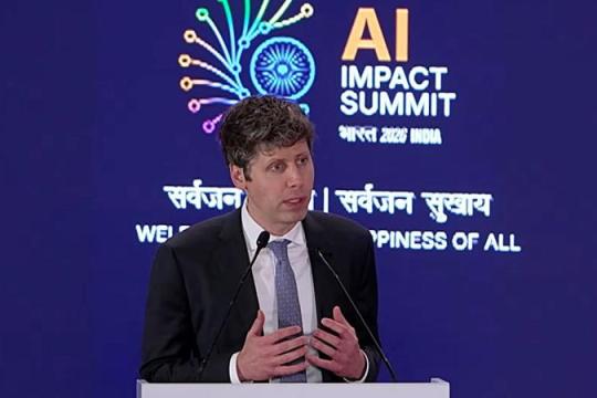 阿尔特曼：到2028年底，全球一半以上的智力劳动或将由AI完成