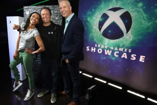 微软游戏业务高层调整：斯宾塞将退休，AI部门高管接任Xbox CEO