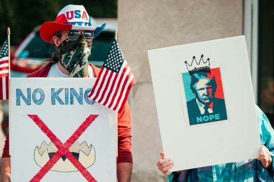 明尼阿波利斯ICE对峙升级：企业被推向移民执法争议前线