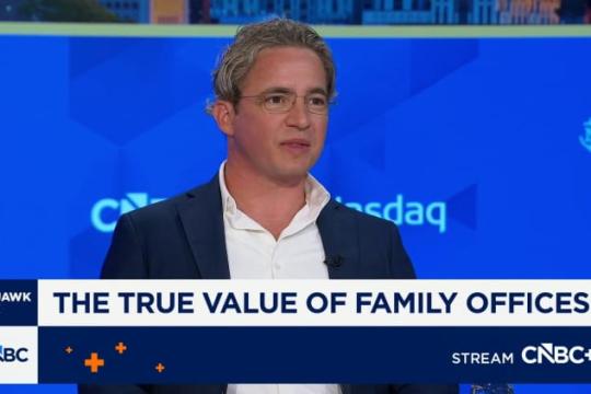 CNBC携手Addepar推出家族办公室投资组合追踪器：公开股票配置持续上升