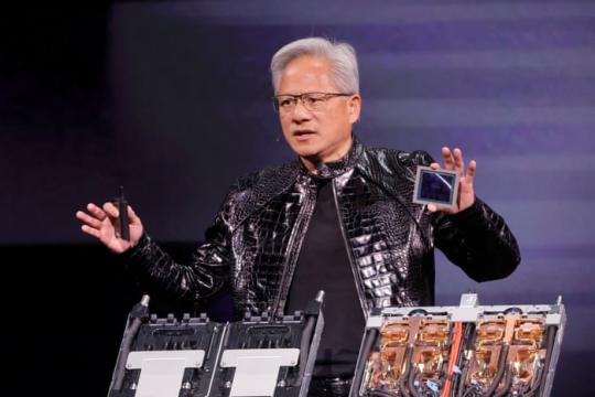 英伟达CEO发布面向自动驾驶的“推理”AI技术，并披露Vera Rubin芯片平台新进展