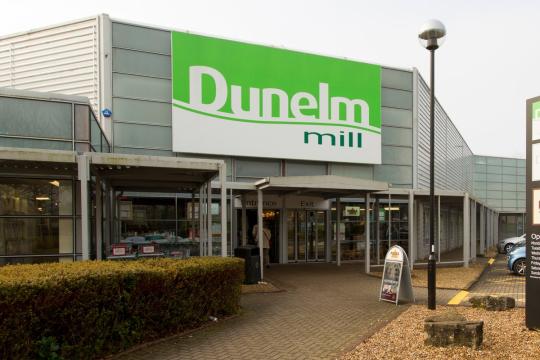 Dunelm称圣诞季销售放缓 预期全年利润落于预测区间下限