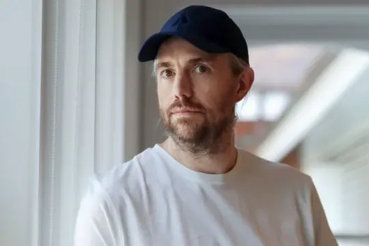 Atlassian拟裁员约1600人并调整技术高层，称将加大对人工智能与企业销售投入