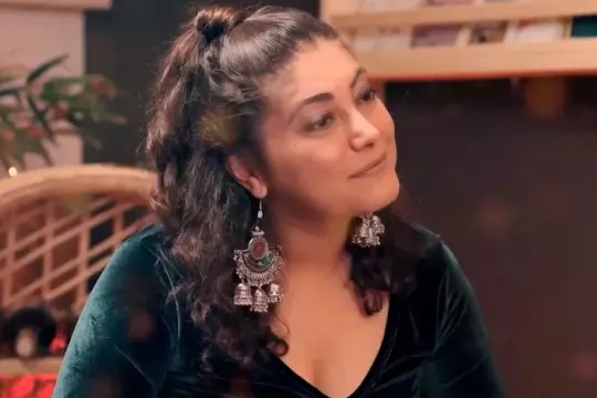 评论称《速配约会——冬季版》以土耳其语全动态影像呈现“速配之夜”体验