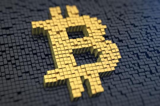 比特币在动荡期表现不及黄金：近期地缘政治紧张下跌6.6%，黄金上涨8.6%