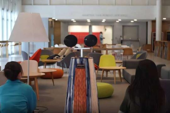 MirrorBot：用镜面机器人重启人与人之间的连接