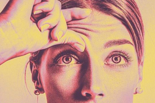 职场与公共视野中年长女性缺位现象引发关注