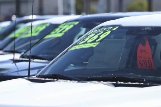 疫情冲击余波未散 美国新车与二手车价格持续高位