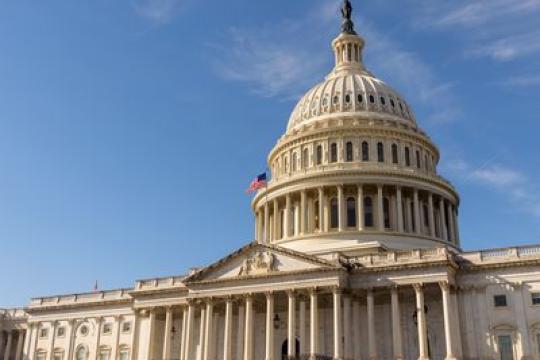 新法案大幅削减医疗支出与保障——对你的影响解析