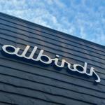 Allbirds拟退出鞋类主业 转向人工智能计算基础设施 获5000万美元可转换融资