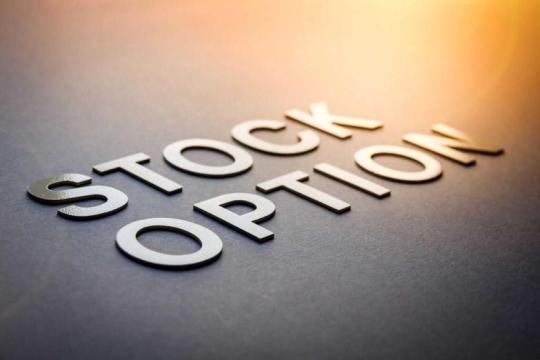 4月23日多头跨式期权筛选结果概览