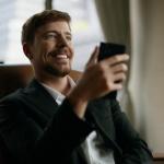 YouTube创作者MrBeast旗下Beast Industries收购青少年金融应用Step