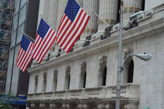 霍尔木兹海峡或临近重开提振情绪 美股自低位回升