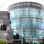 WGA公布与制片厂协议细节：健康计划优先，编剧坚守其他关键议题
