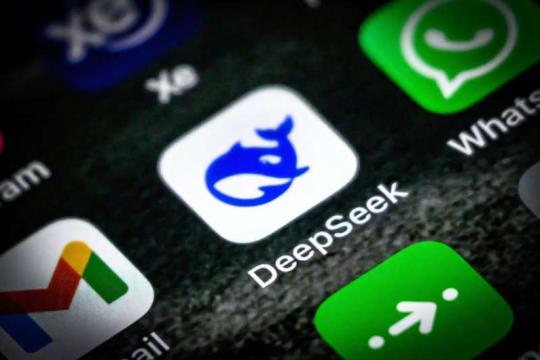 DeepSeek 迟到的 V4：检验中国 AI 自立雄心的关键一役