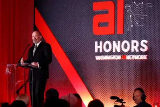 凯文·奥利里与英伟达联合创始人荣获2026年人工智能荣誉奖