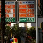 伊朗冲突进入第三周，美国汽柴油价格或再现大幅波动